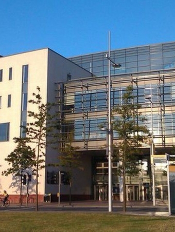 _112530116_3075875_2cb21388