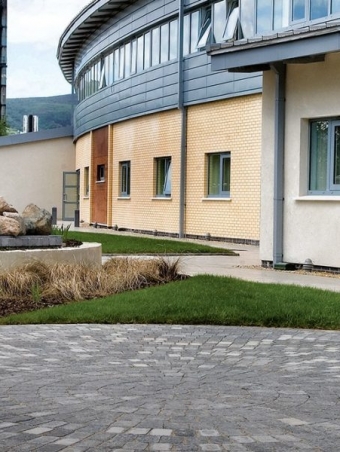 Musgrave-Park-Hospital-Atlas-World-1320x600